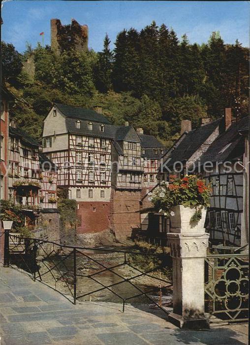Monschau Rurpartie mit Ruine Haller