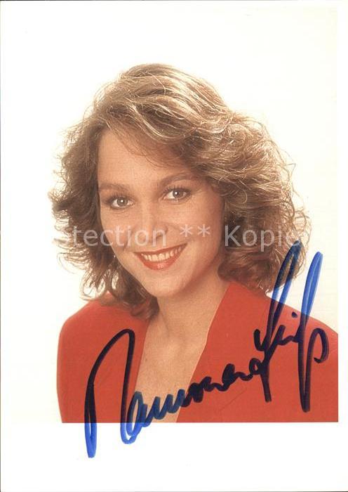 Persoenlichkeiten Ramona Leiss Autogramm