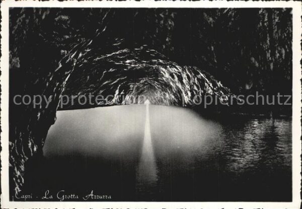 Hoehlen Caves Grottes Capri Grotta Azzurra