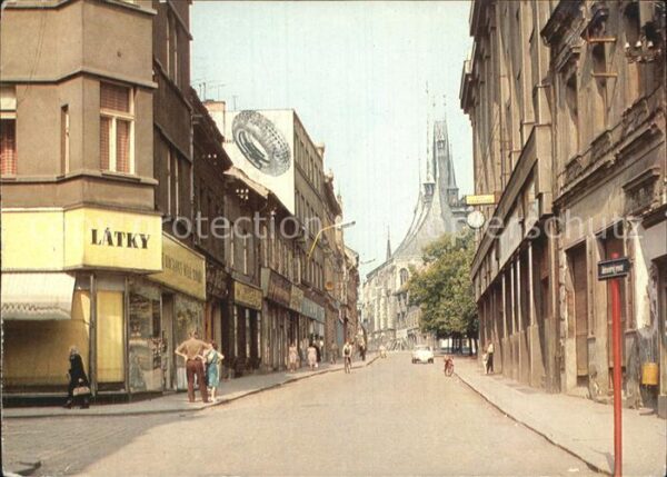 Louny Strassenpartie mit Kirche
