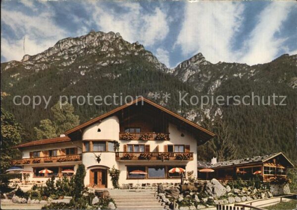 Garmisch-Partenkirchen Almhütte Berggasthof am Südhang des Kra