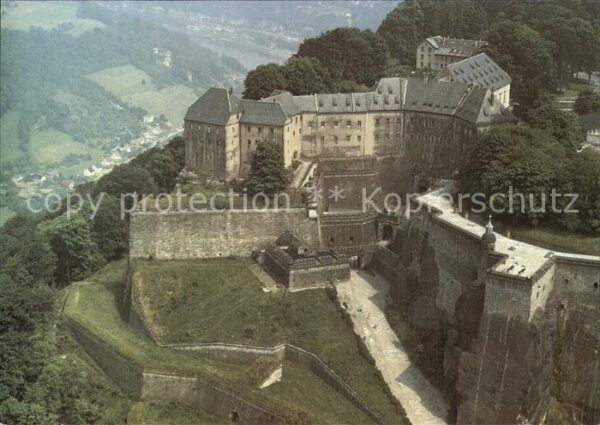 Koenigstein Saechsische Schweiz Fliegeraufnahme Festung