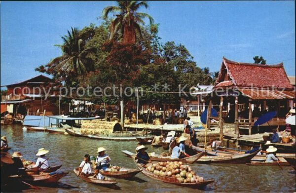 Thonburi Wat Sai floating market