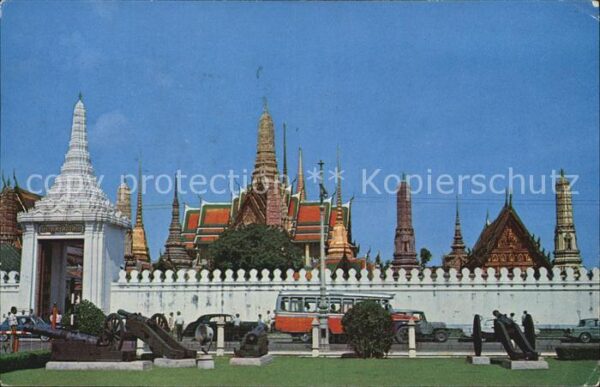 Bangkok The Emerald Buddha Temple