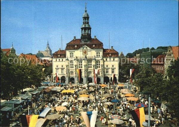 Lueneburg Marktplatz Rathaus