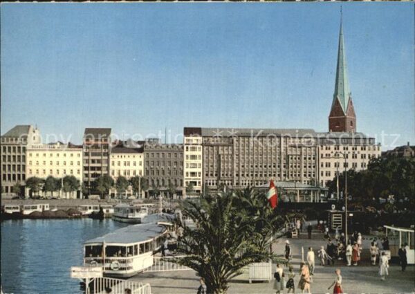 Hamburg Binnenalster und Petrikirche