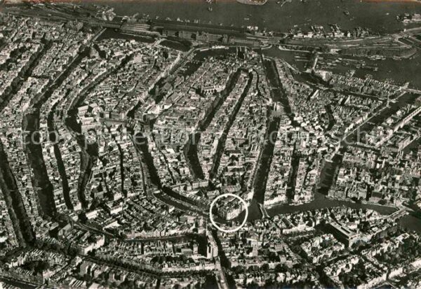 Amsterdam Niederlande Fliegeraufnahme Hotel de l'Europe