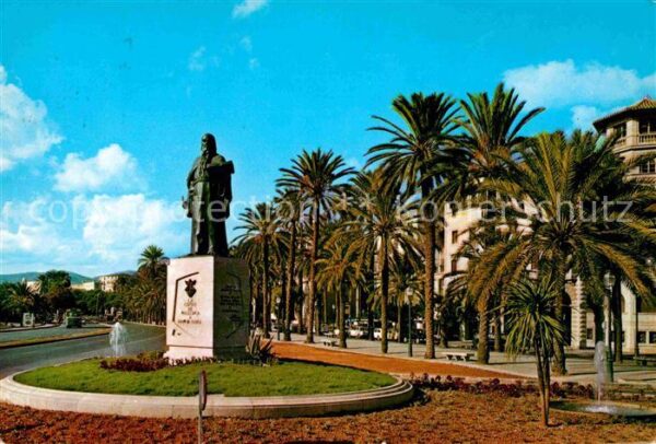 Palma de Mallorca Monumento a Ramon Liuli Paseo de Sagrer