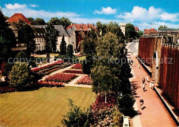 Bad Salzuflen Rosengarten mit Kurmittelhäusern