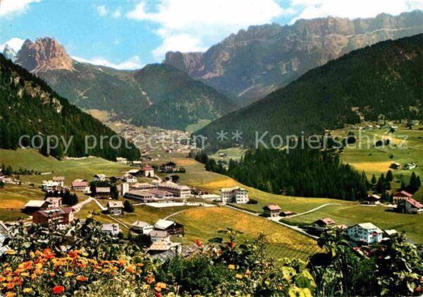 Selva Val Gardena Panorama Dolomiten