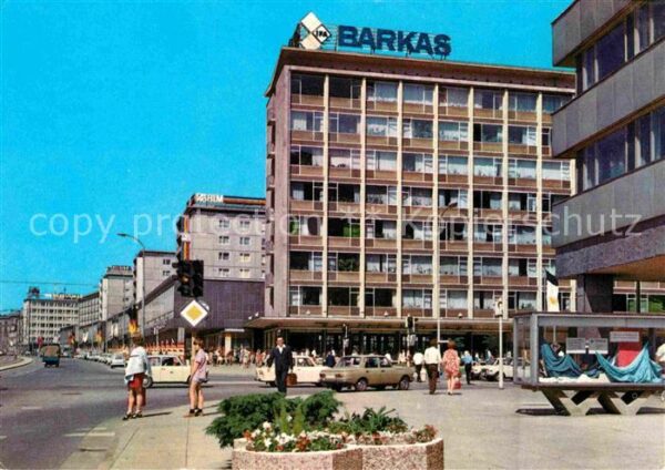 Karl-Marx-Stadt Strasse der Nationen