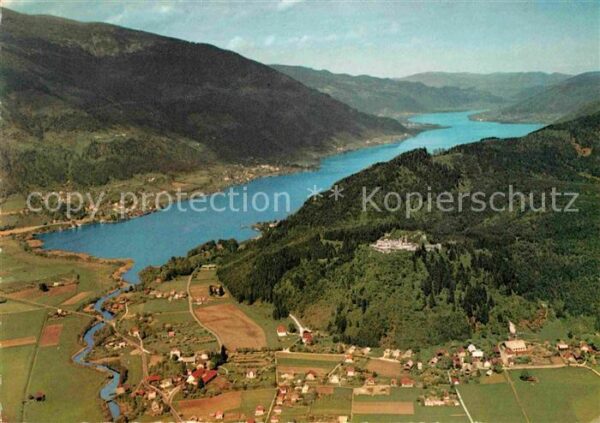 Ossiachersee Ruine Landskron Fliegeraufnahme