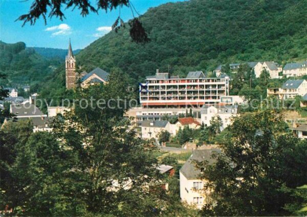 Bad Bertrich Teilansicht mit Parksanatorium Kirche