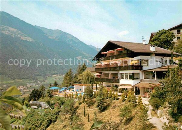 Schenna Meran Appartements Helios Alpen