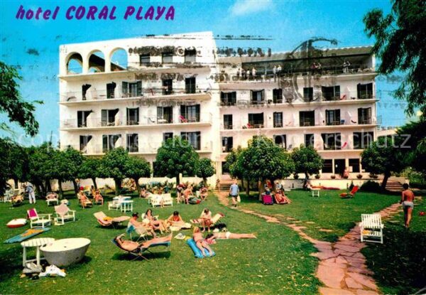 Rosas Costa Brava Cataluna Hotel Coral Playa Liegewiese