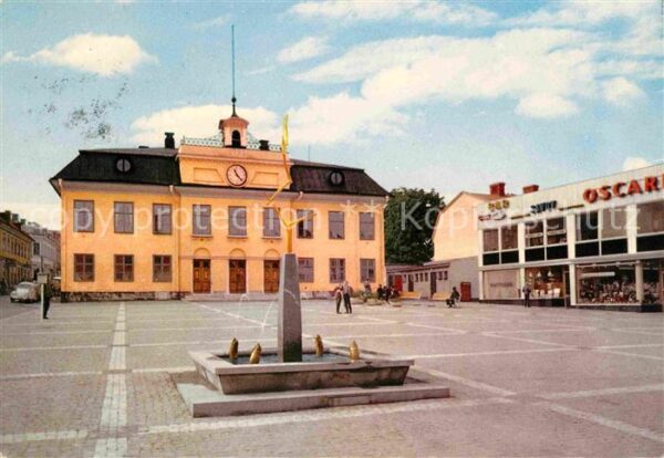 Vaestervik Stora torget med Radhuset och Elfvens s