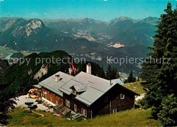 Vorderkaiserfeldenhuette Panorama Blick ins Inntal gegen Pendlin