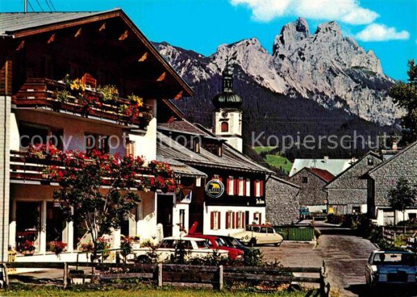 Tannheim Tirol Ortsansicht mit Kirche Rotflüh Gimpel T