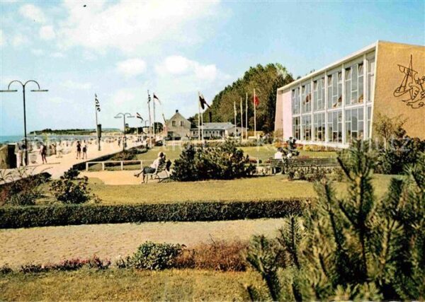 Groemitz Ostseebad Kurmittelhaus Strand Promenade