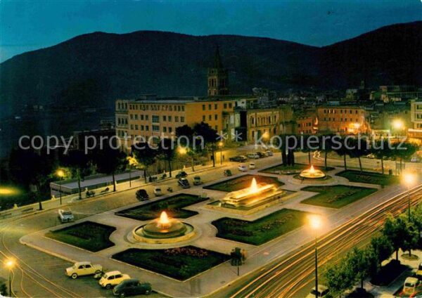 Tivoli Piazza Garibaldi Nachtaufnahme