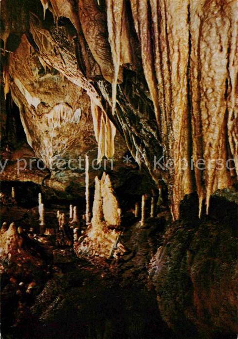 Hoehlen Caves Grottes Tropfsteinhöhle Attendorn Blaue Grotte