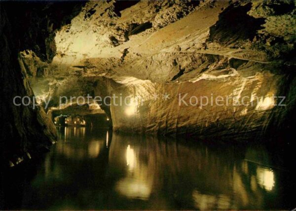 Hoehlen Caves Grottes Lac Souterrain St.-Leonard