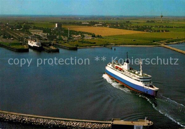 Faehre Ferry Bac Traghetto-- Fährhafen Puttgarden Insel Fehmarn Voge