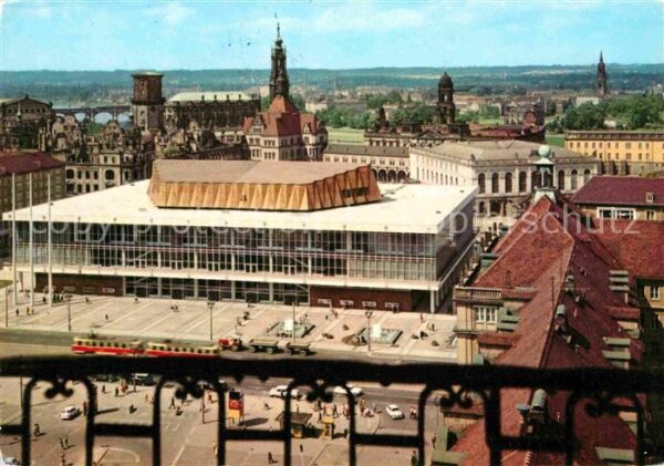Dresden Blick von der Kreuzkirche zum Kulturpal
