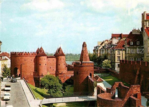Warszawa Baszta Prochowa i Barbakan
