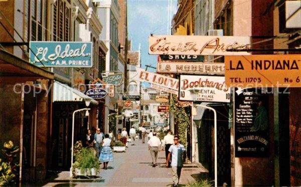 Curacao Niederlaendische Antillen Heerenstraat main shopping street for t