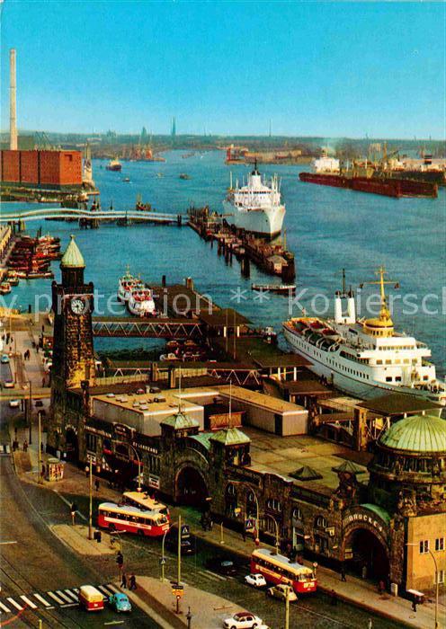 Hamburg St Pauli Landungsbrücken