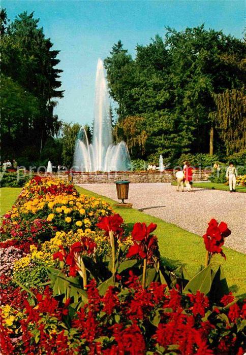 Bad Lippspringe Leuchtfontäne im Kaiser Karls Park Blum