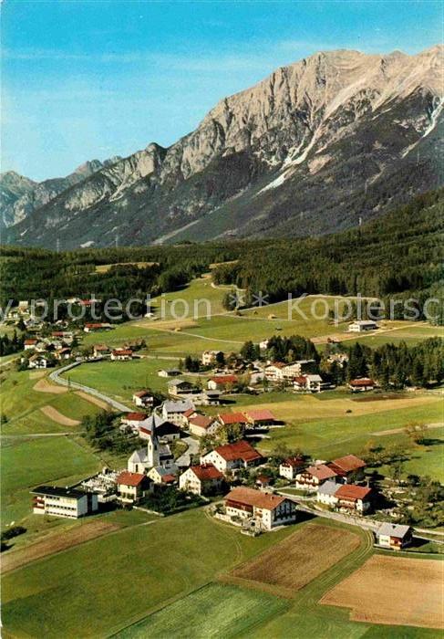 Obsteig Tirol Feriendorf gegen Wankspitze Mieminger P