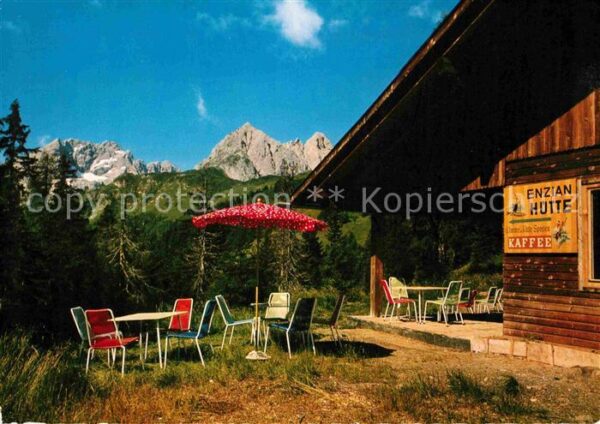 Koetschach-Mauthen Kaernten Enzianhütte Mautneralm mit Kellerwand u