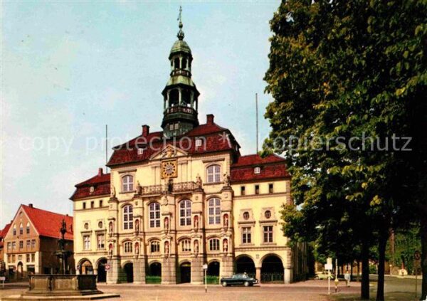 Lueneburg Rathaus Brunnen