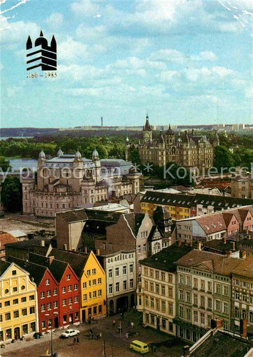Schwerin Mecklenburg Altstadblick mit Theater und Schloss