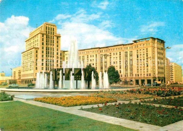Berlin Strausberger Platz