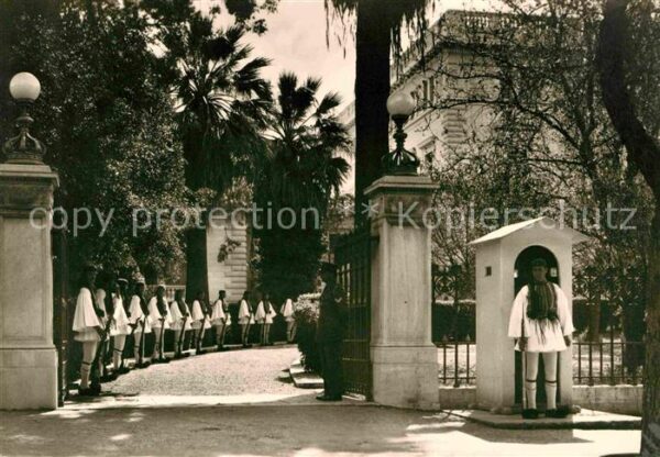 Leibgarde Wache Athen Evzonen New Palace Honour Guard