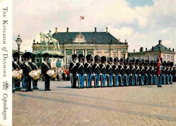 Leibgarde Wache Royal Guard in Blue Dress Copenhagen