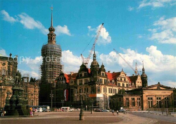 Dresden Residenzschloß während des Wiederaufbau