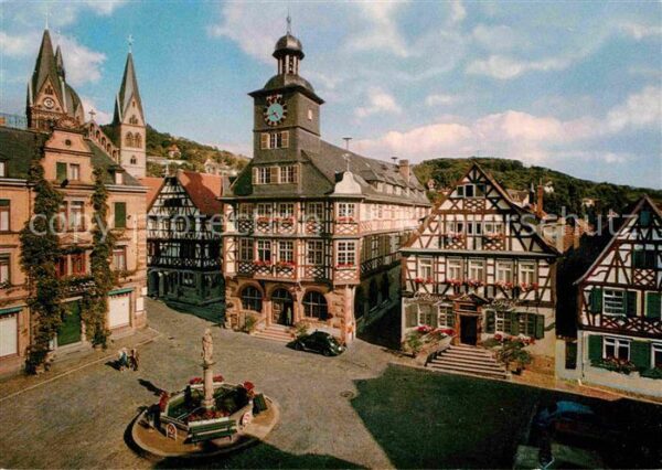 Heppenheim Bergstrasse Marktplatz mit Rathaus und Goldener Eng