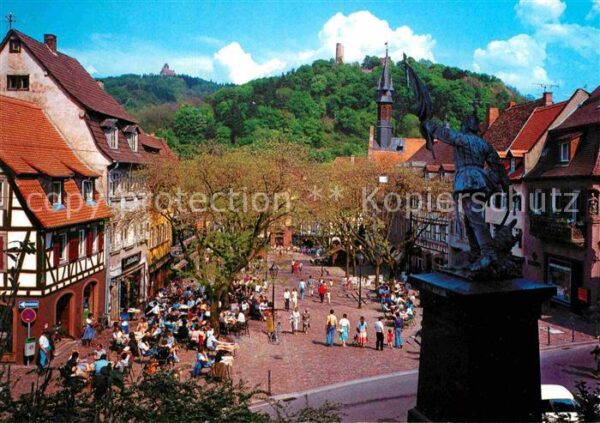 Weinheim Bergstrasse Marktplatz Burgruine Windeck und Wachen