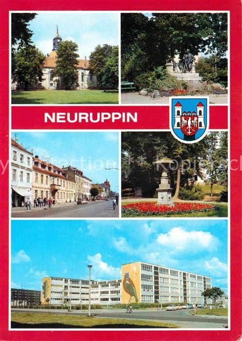 Neuruppin Kirchplatz mit Pfarrkirche Fontanedenkm
