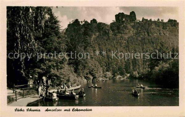 Rathen Saechsische Schweiz Amselsee Ruderboot Lokomotive Elbsandst