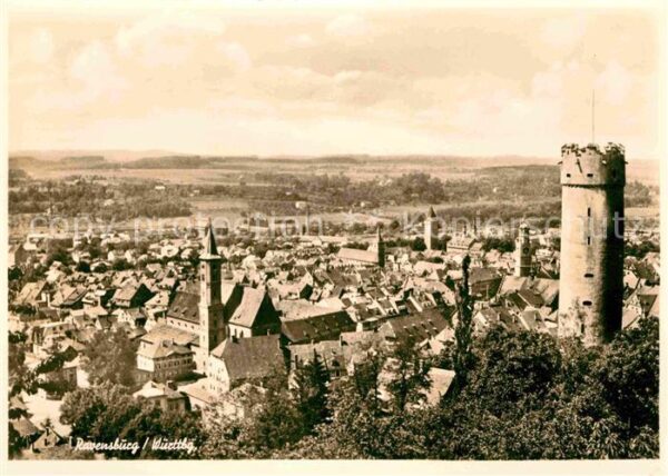 Ravensburg Wuerttemberg Stadtbild mit Kirche und dem Mehlsack W