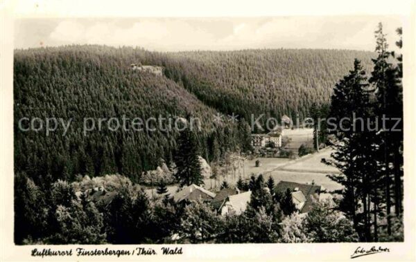Finsterbergen Blick vom Hüllrodt ins Leinathal