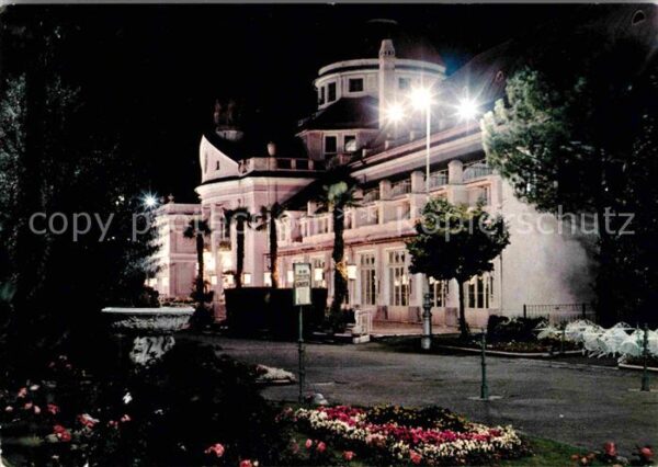 Meran Merano Kurhaus bei Nacht