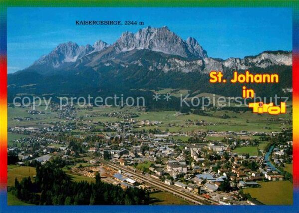 St Johann Tirol mit Kaisergebirge Fliegeraufnahme