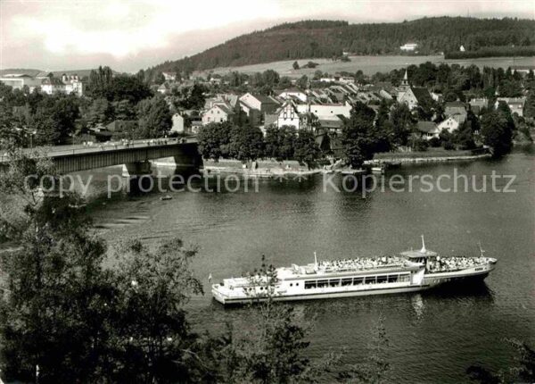 Saalburg Saale am Stausee der Bleiloch Saaletalsperre