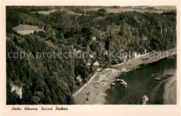 Rathen Saechsische Schweiz Kurort Fähre Elbe
